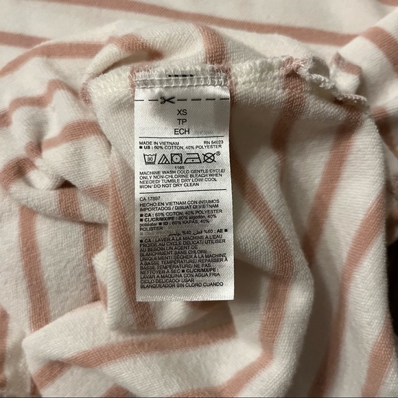 Old Navy Cream & Light Pink 1/2 Sleeve Striped Shirt - Picture 3 of 4